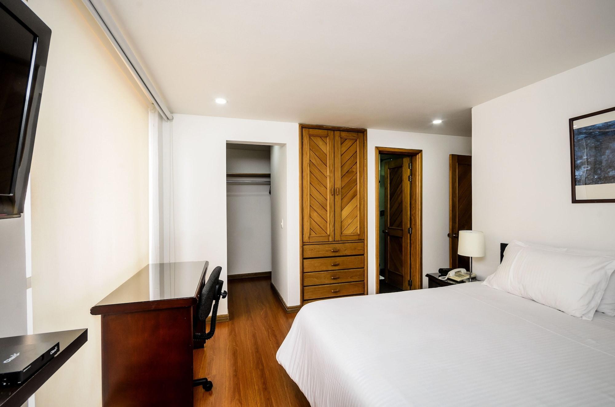 Aparthotel Travelers Fontana Plaza Bogotá Exterior foto